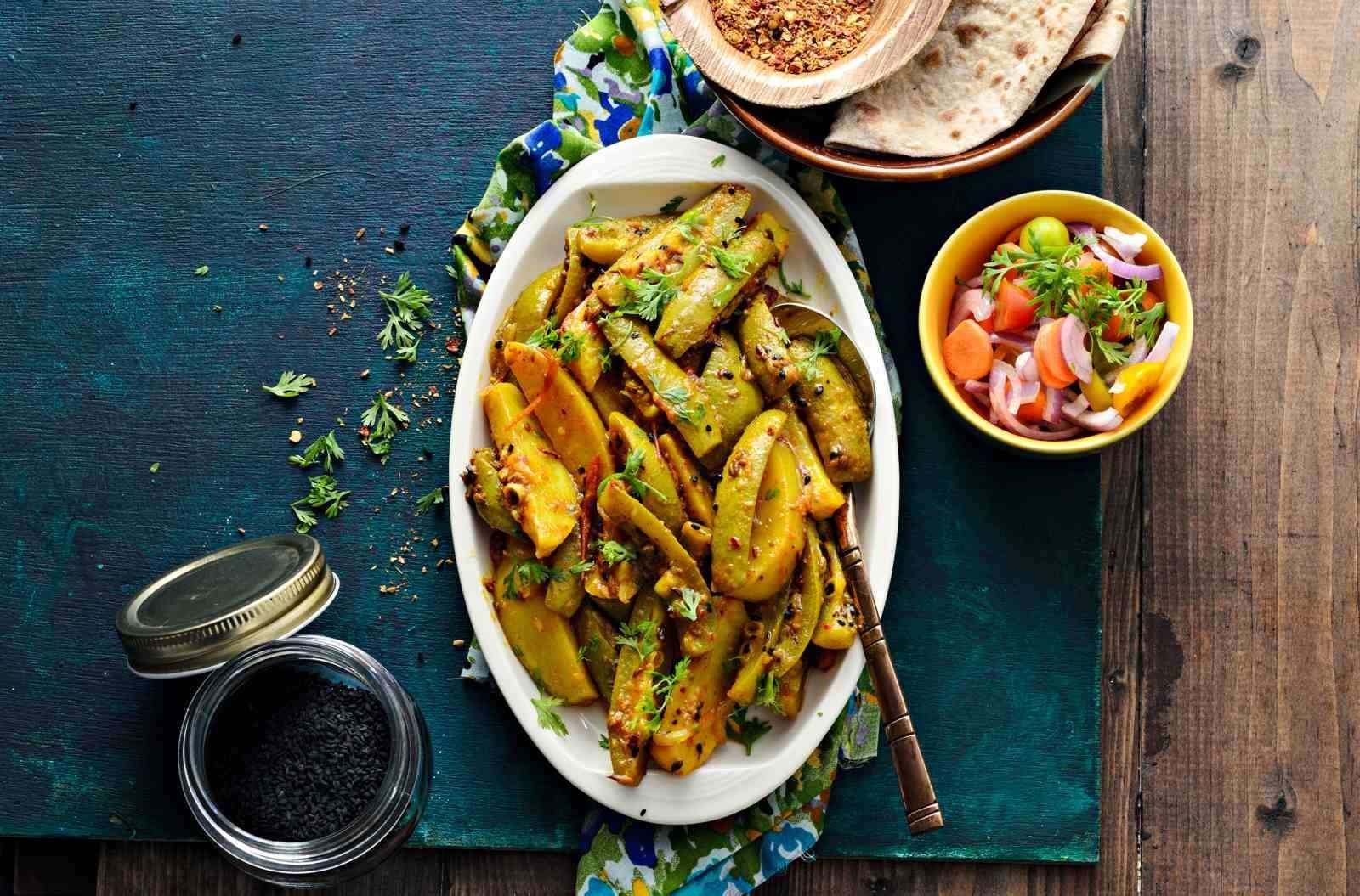Achari Aloo Parwal Sabzi