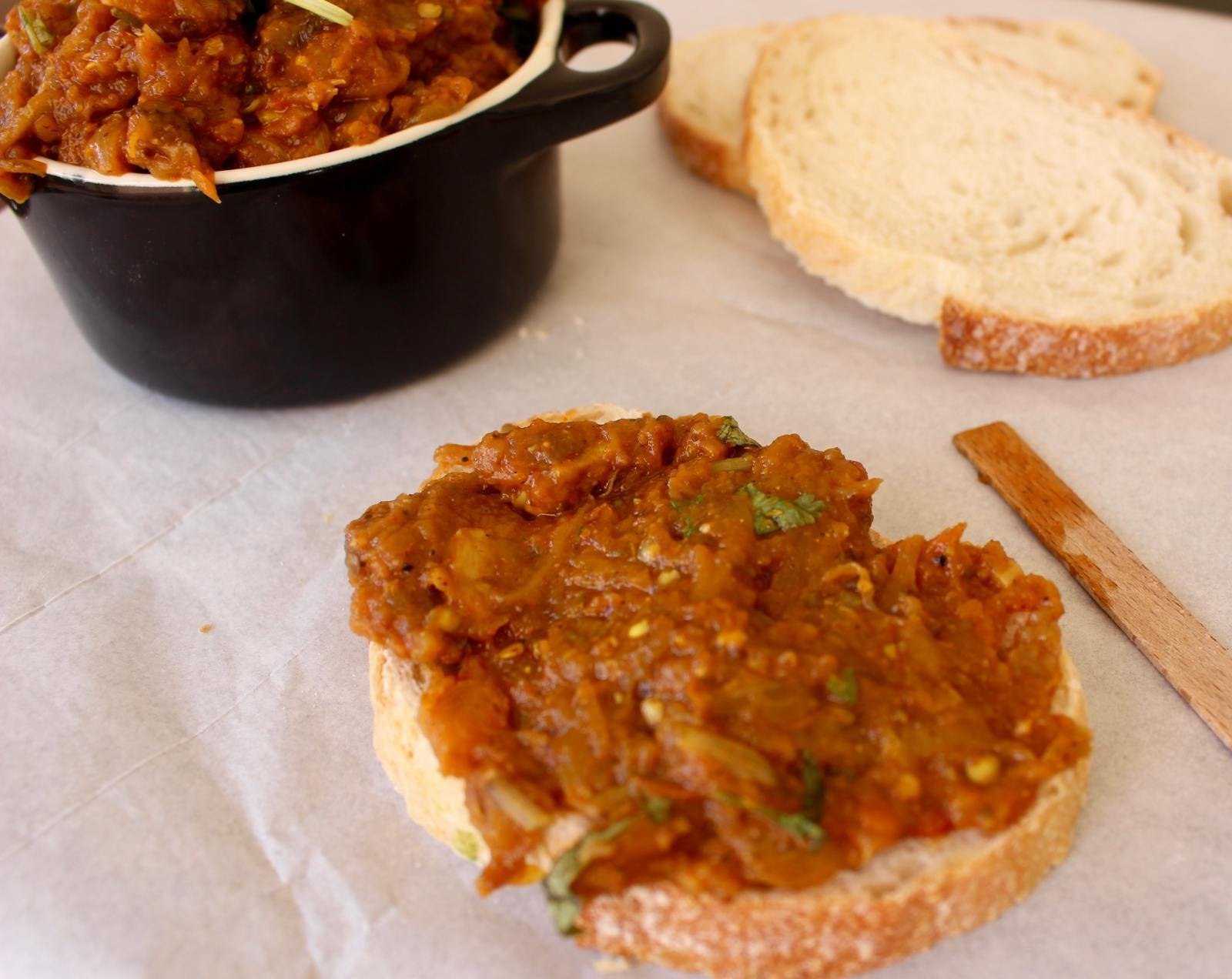 Achari Baingan Bharta
