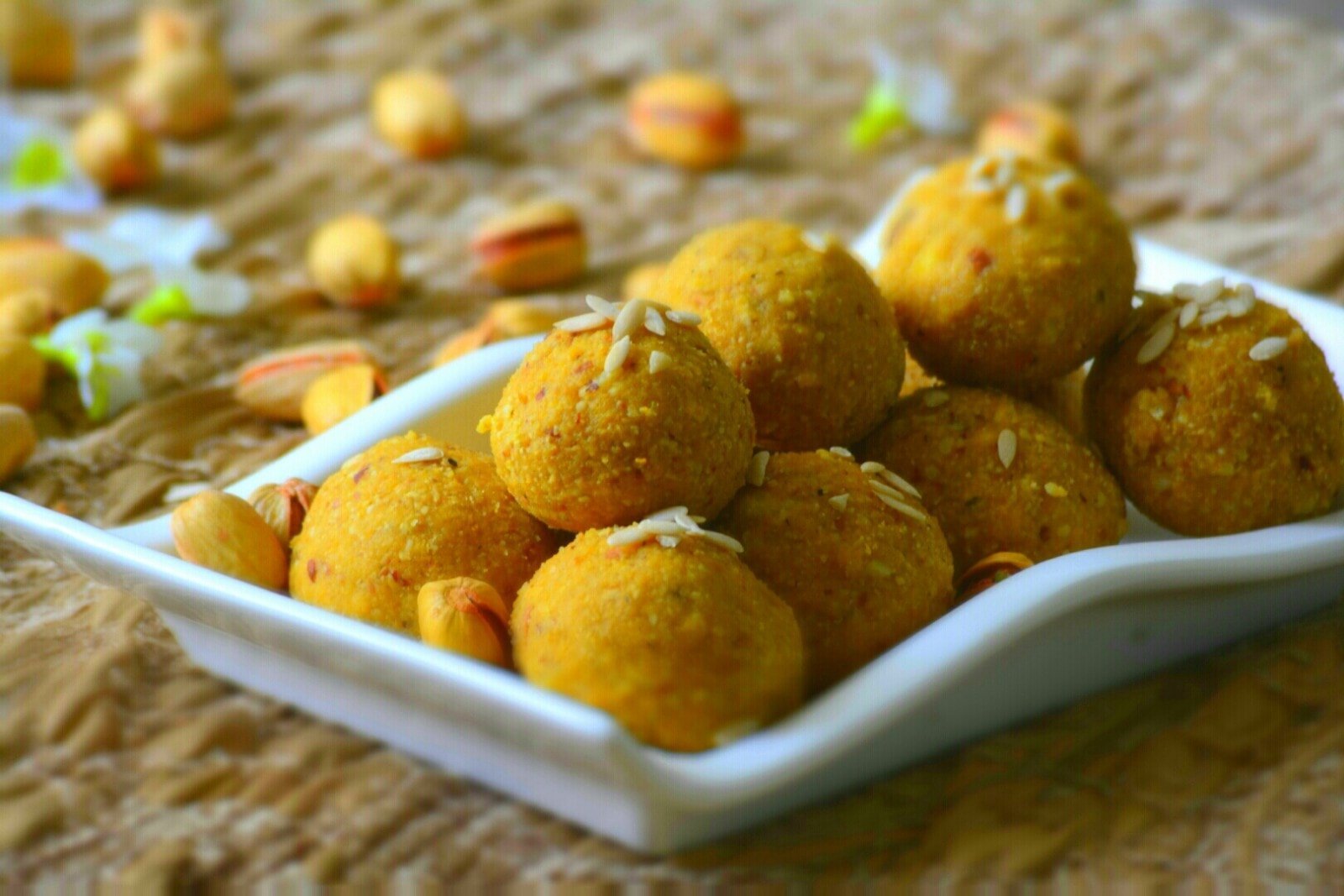 Besan Laddu