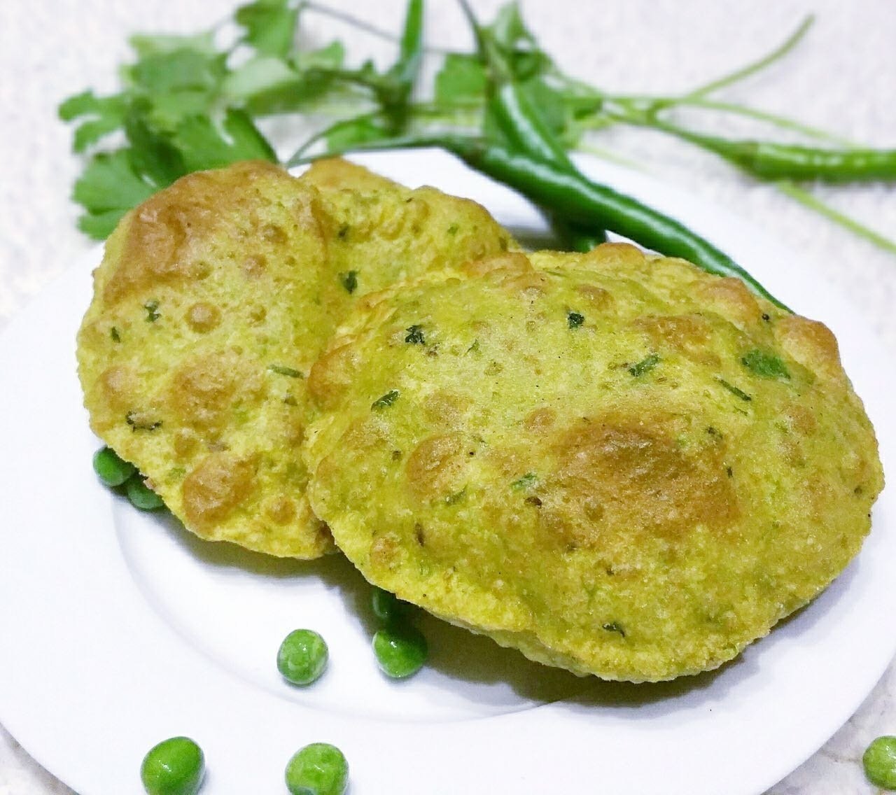 Green Peas Ajwain Puri
