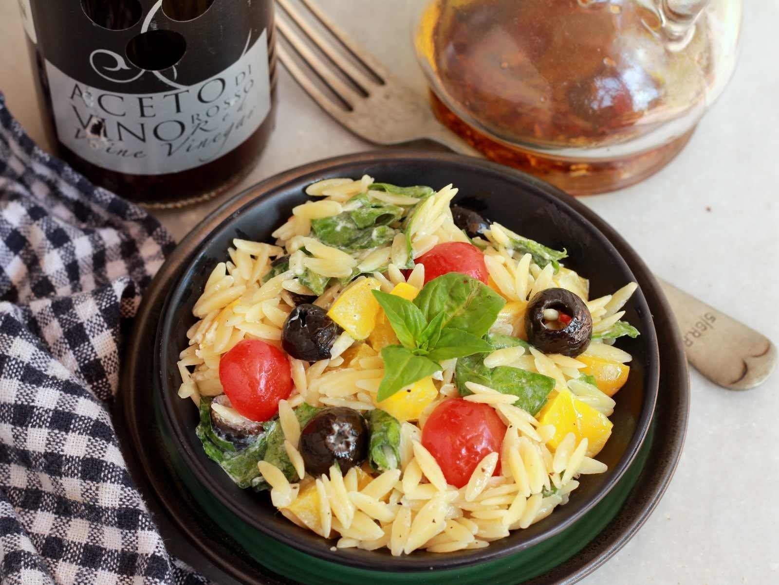 Mediterranean Orzo Salad with Feta Dressing