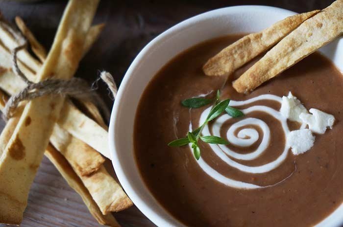 Mexican-Style Red Kidney Bean Soup