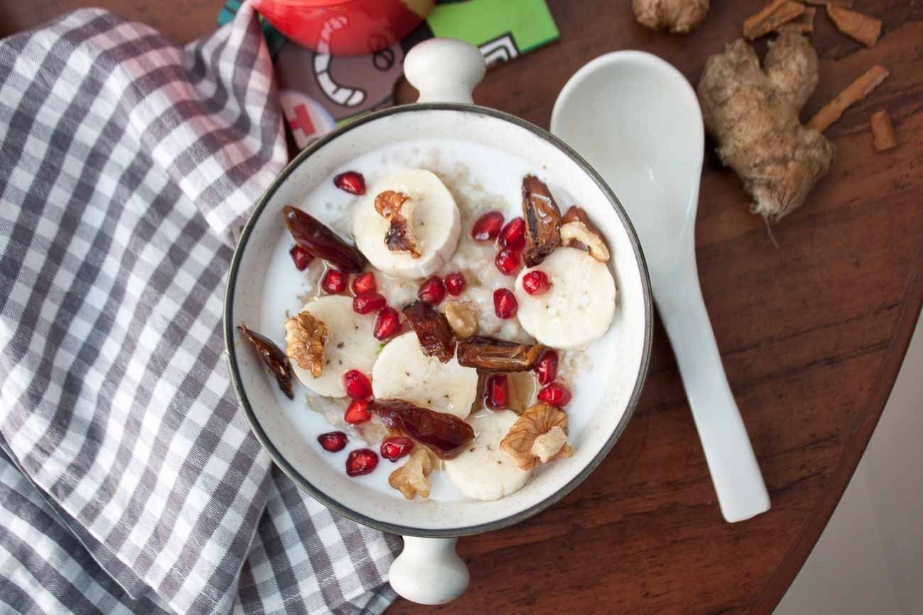 Spiced Coconut Oatmeal with Fresh Fruits