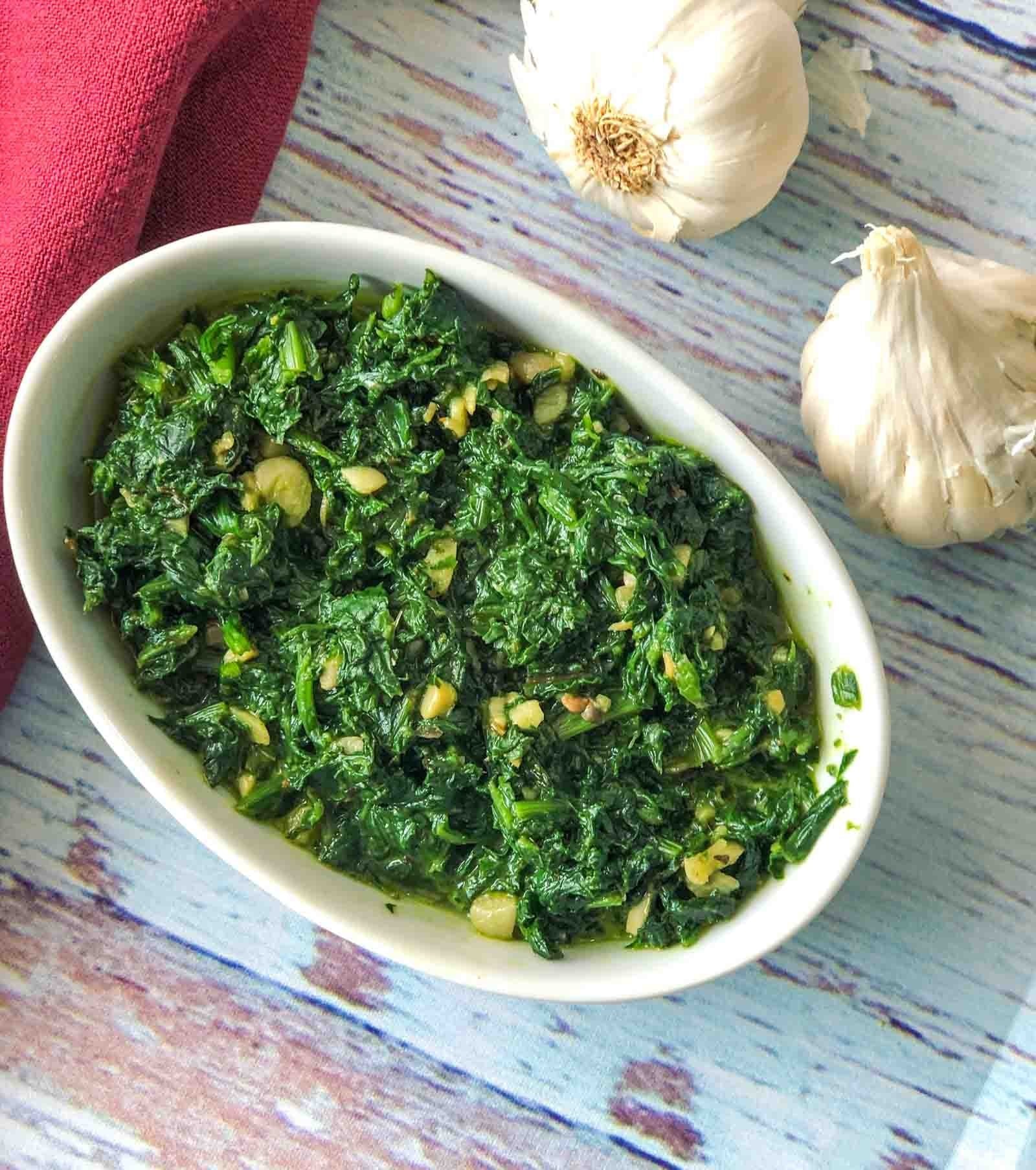 Spinach and Garlic Stir-Fry