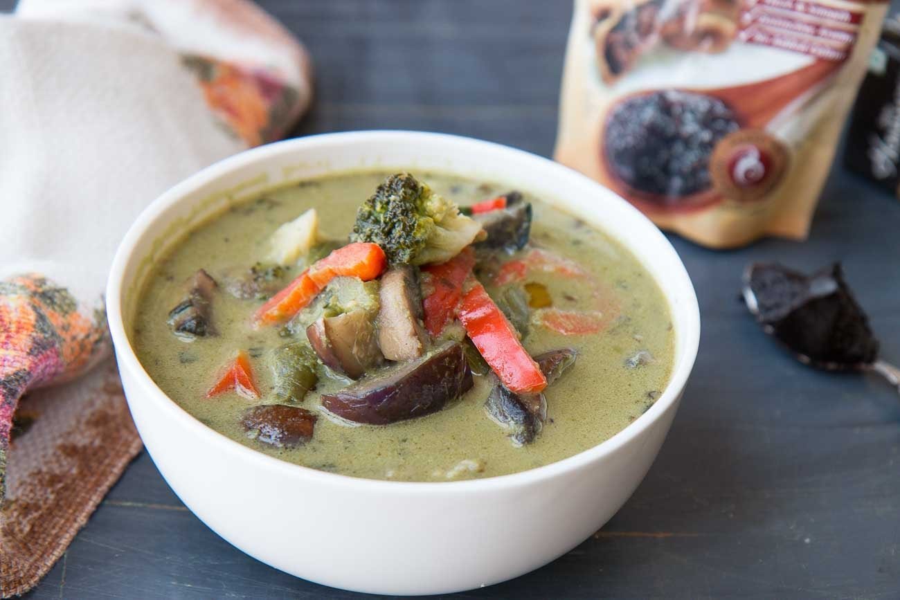 Sweet, Spicy and Tangy Thai Green Vegetable Curry